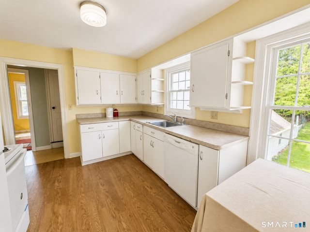 443 Amity Road, Bethany, CT 06524