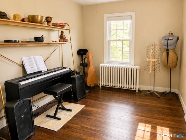 443 Amity Road, Bethany, CT 06524