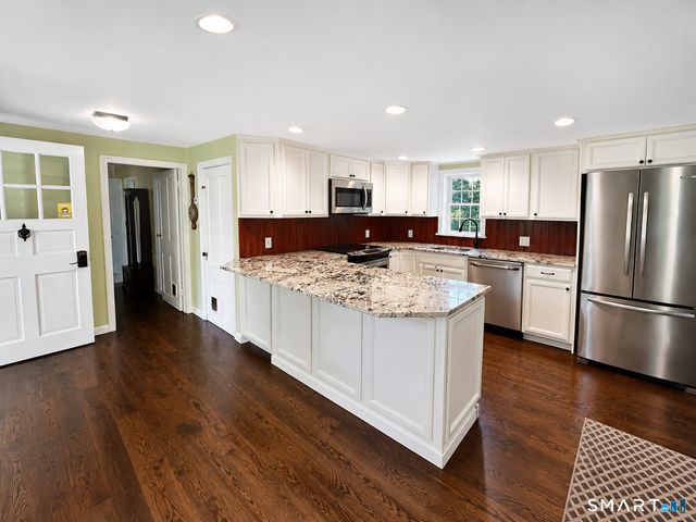 443 Amity Road, Bethany, CT 06524