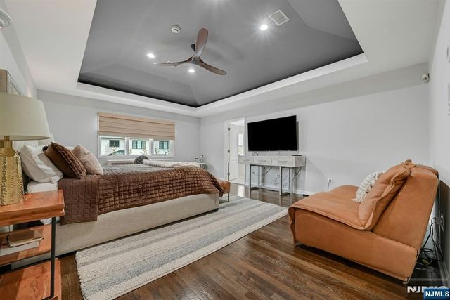 38 Geraldine Road, Englewood Cliffs, NJ 07632