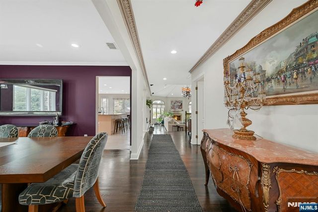 38 Geraldine Road, Englewood Cliffs, NJ 07632