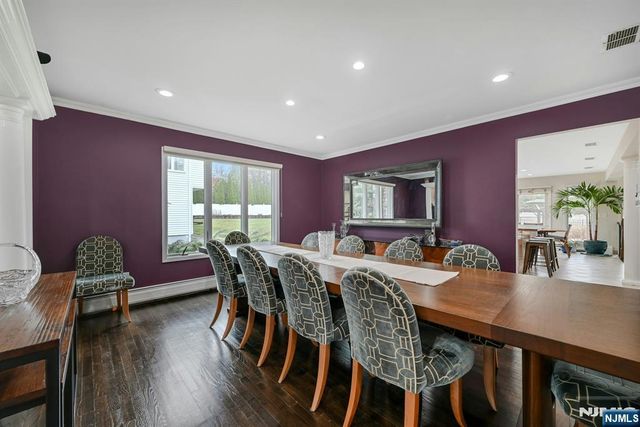 38 Geraldine Road, Englewood Cliffs, NJ 07632