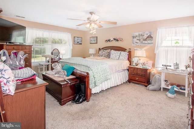 644 E CHANCERY LN, Galloway, NJ 08205