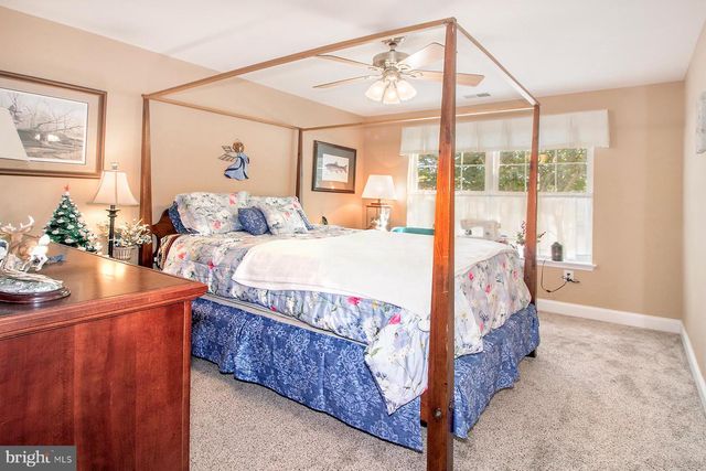 644 E CHANCERY LN, Galloway, NJ 08205