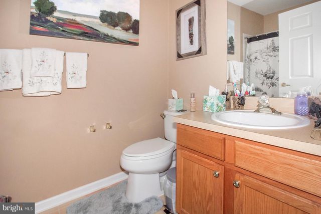 644 E CHANCERY LN, Galloway, NJ 08205