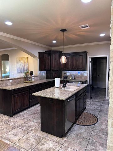 41 CANYON EAST Parkway, Canyon, TX 79015