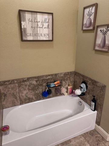 41 CANYON EAST Parkway, Canyon, TX 79015