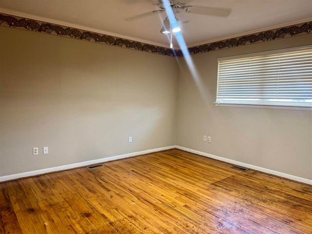 4523 SW Cherokee Ave, Lawton, OK 73505