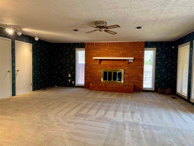 4523 SW Cherokee Ave, Lawton, OK 73505