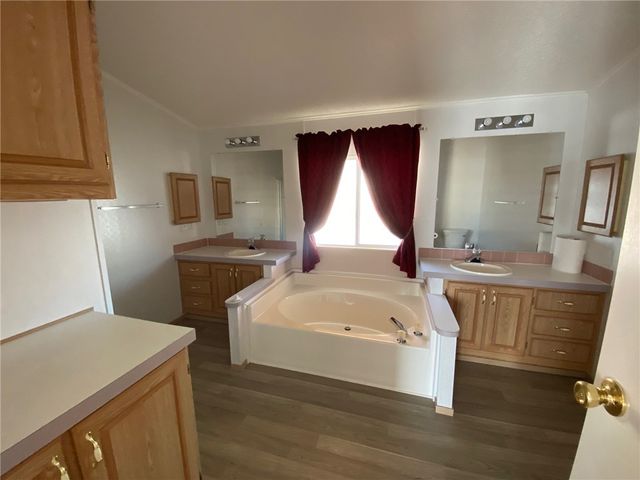 18013 Cholla Chuck Drive, Wikieup, AZ 85360