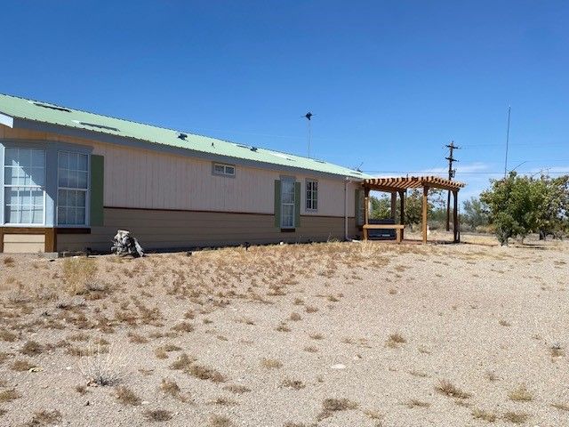 18013 Cholla Chuck Drive, Wikieup, AZ 85360