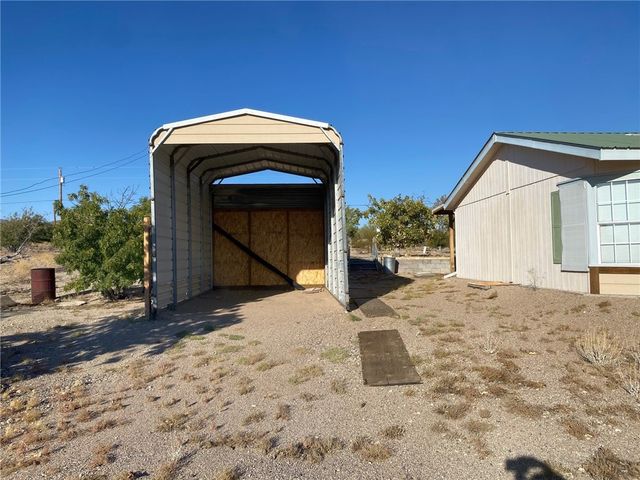 18013 Cholla Chuck Drive, Wikieup, AZ 85360