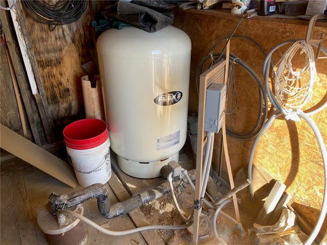 18013 Cholla Chuck Drive, Wikieup, AZ 85360