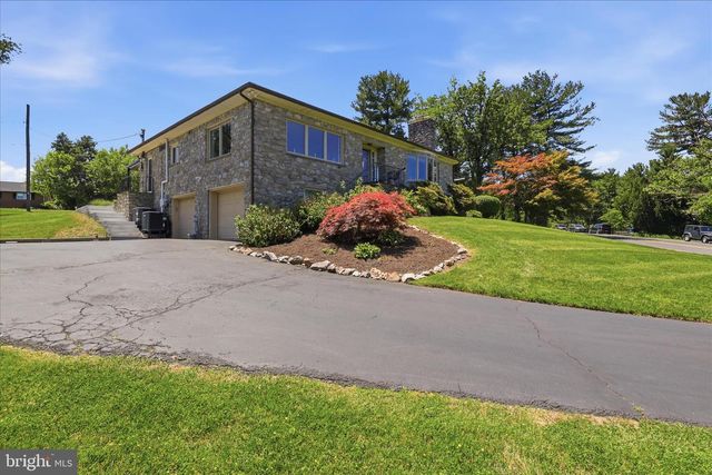 5989 GROVE HILL RD, Frederick, MD 21703