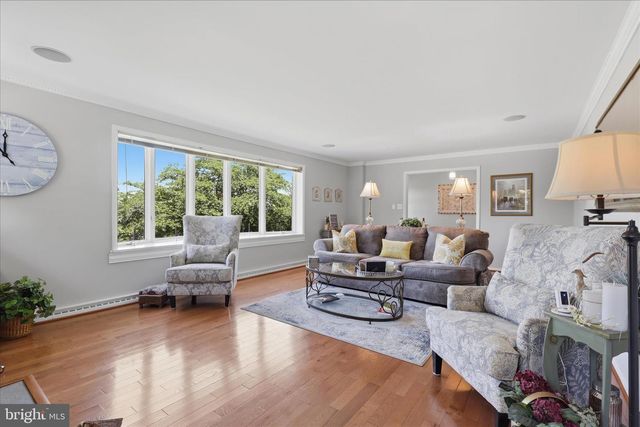 5989 GROVE HILL RD, Frederick, MD 21703