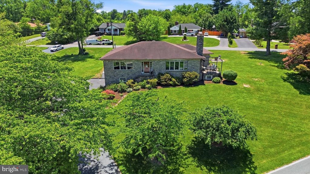 5989 GROVE HILL RD, Frederick, MD 21703
