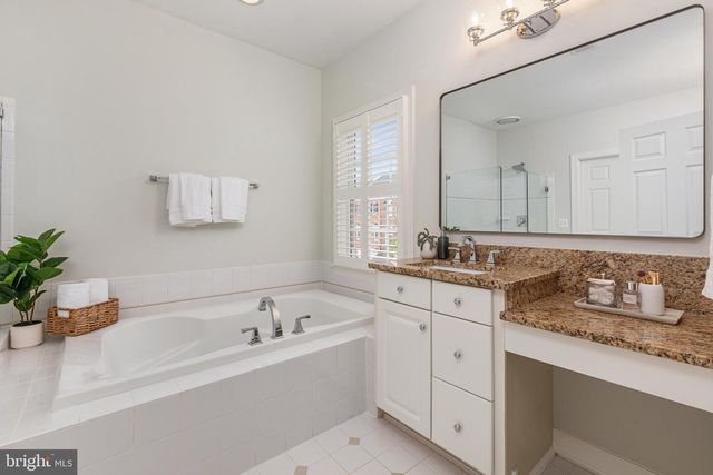 18533 PERDIDO BAY TER, Leesburg, VA 20176