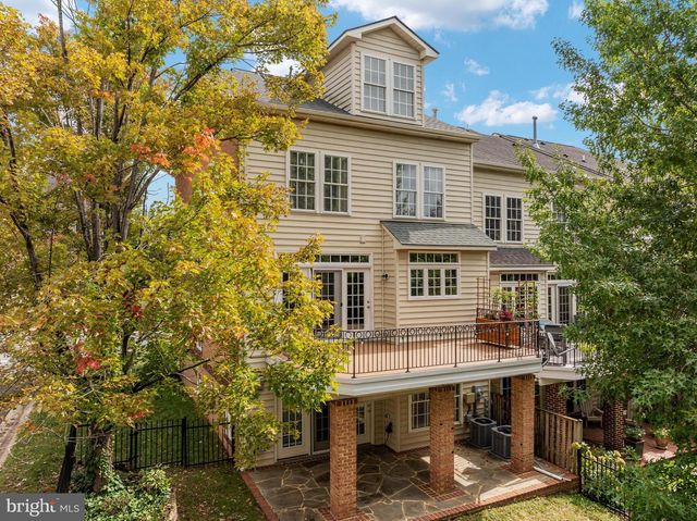 18533 PERDIDO BAY TER, Leesburg, VA 20176