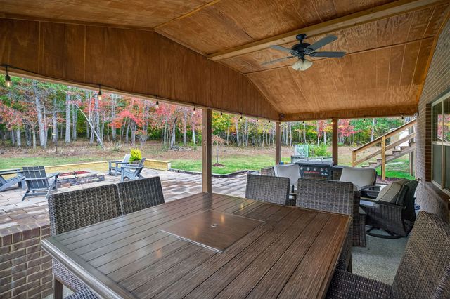 900 Brotherton Dr, Cookeville, TN 38506