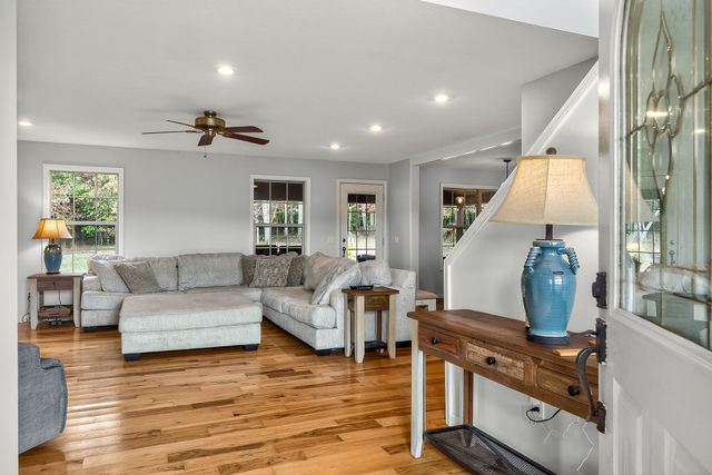 900 Brotherton Dr, Cookeville, TN 38506