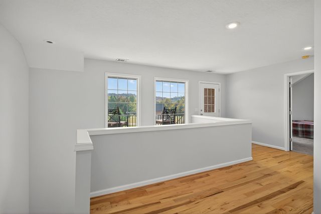 900 Brotherton Dr, Cookeville, TN 38506