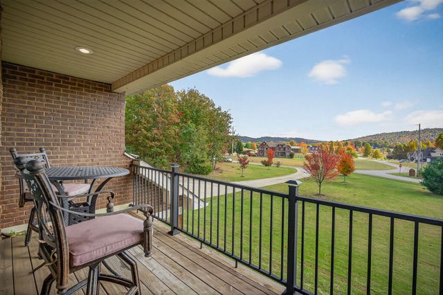 900 Brotherton Dr, Cookeville, TN 38506