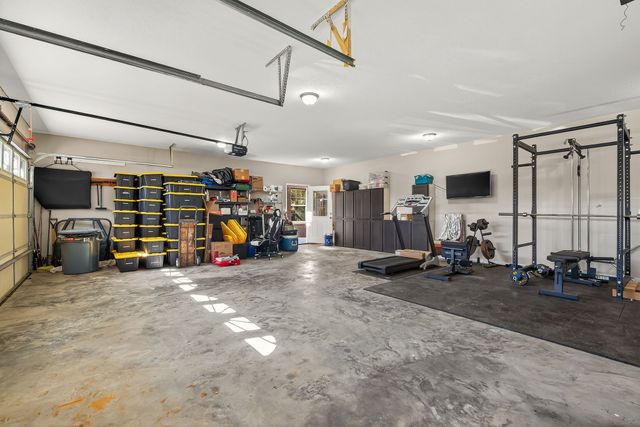 900 Brotherton Dr, Cookeville, TN 38506