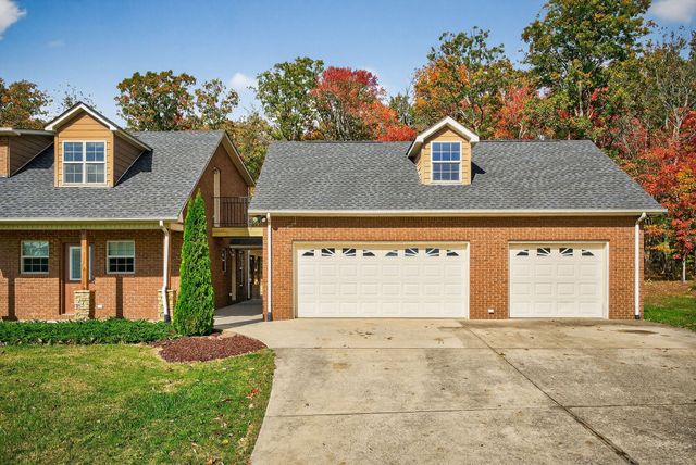 900 Brotherton Dr, Cookeville, TN 38506