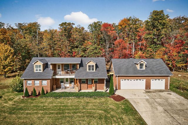 900 Brotherton Dr, Cookeville, TN 38506