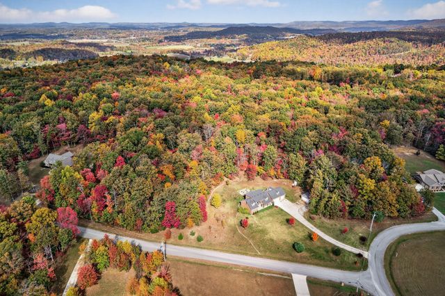 900 Brotherton Dr, Cookeville, TN 38506