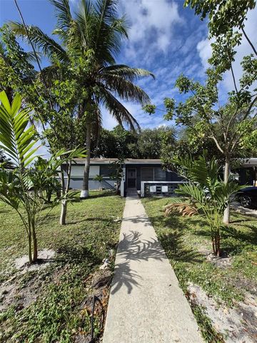 1711 NW 27th Ter, Fort Lauderdale, FL 33311