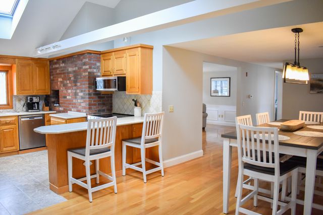 76 Tanglewood Drive, West Yarmouth, MA 02673