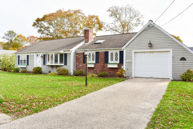 76 Tanglewood Drive, West Yarmouth, MA 02673