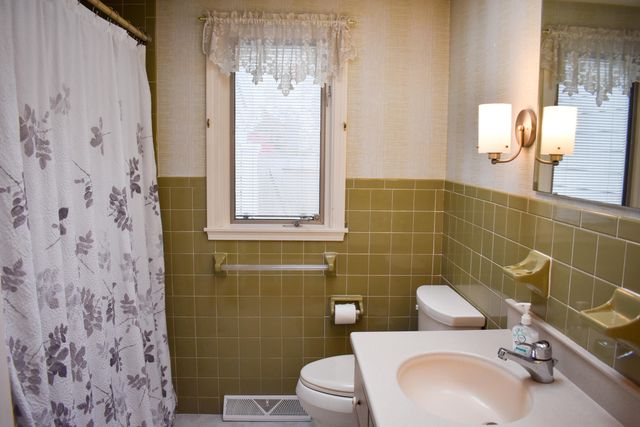 76 Tanglewood Drive, West Yarmouth, MA 02673