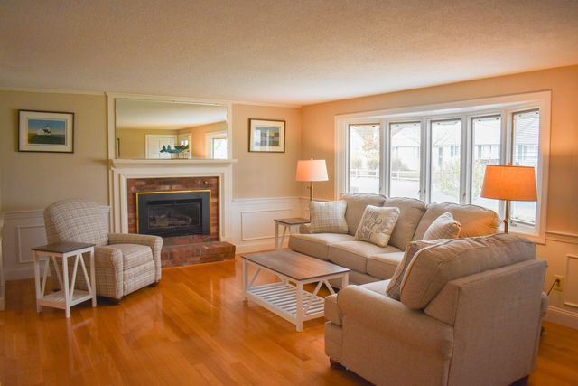 76 Tanglewood Drive, West Yarmouth, MA 02673