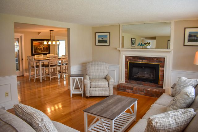76 Tanglewood Drive, West Yarmouth, MA 02673