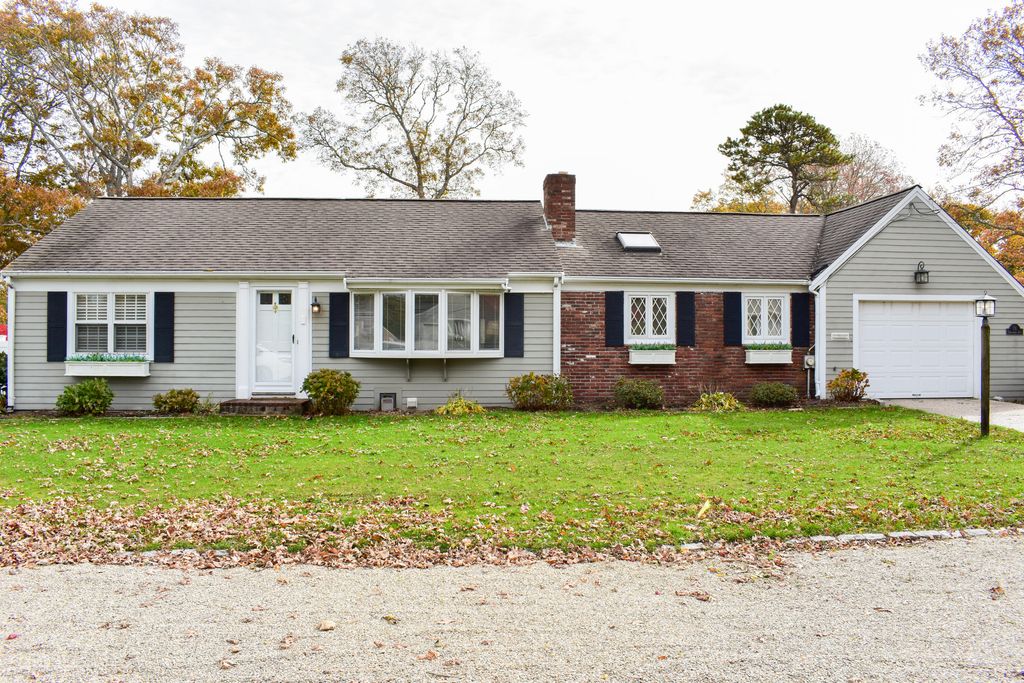 76 Tanglewood Drive, West Yarmouth, MA 02673