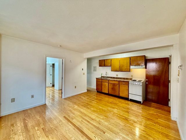 21 Billings Rd 1, Quincy, MA 02171