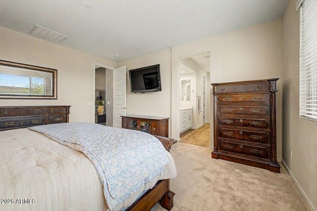 2906 E SANDS Drive, Phoenix, AZ 85050
