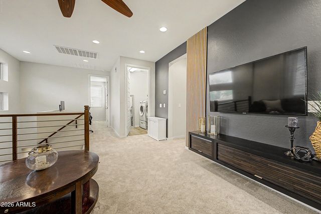 2906 E SANDS Drive, Phoenix, AZ 85050