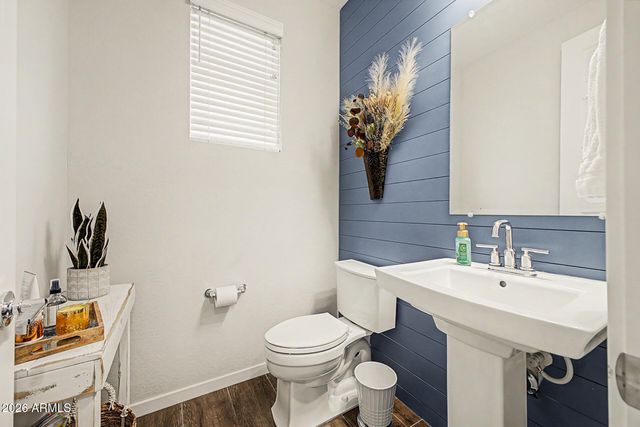 2906 E SANDS Drive, Phoenix, AZ 85050