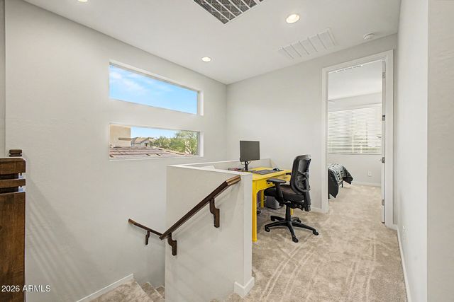 2906 E SANDS Drive, Phoenix, AZ 85050