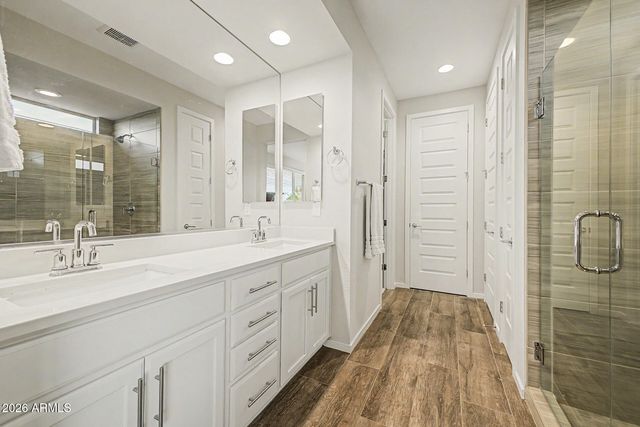 2906 E SANDS Drive, Phoenix, AZ 85050