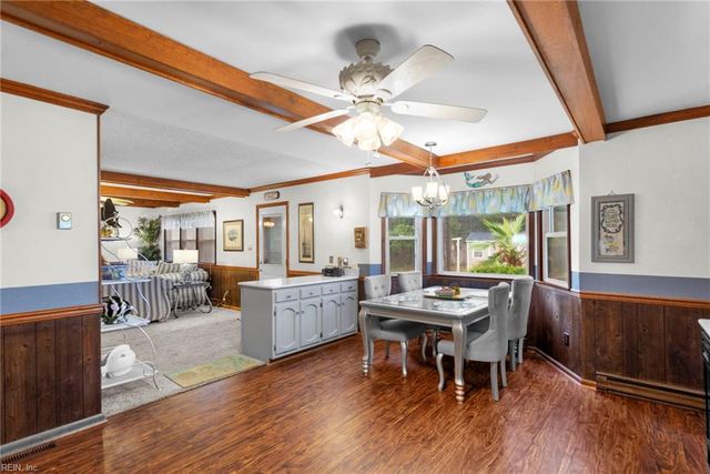 552 Sterling RD, Virginia Beach, VA 23464