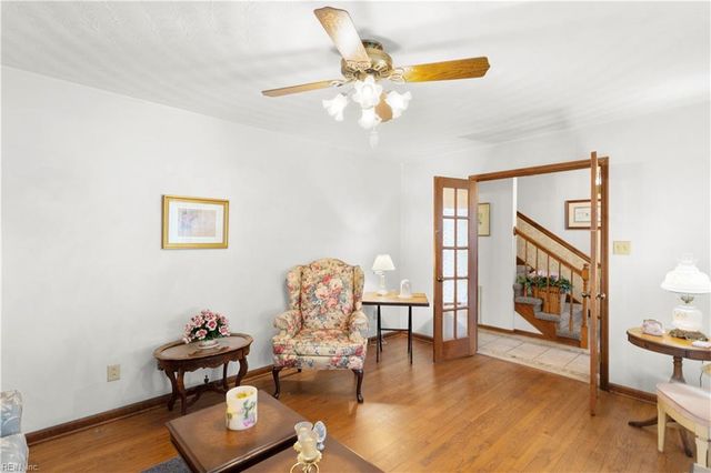 552 Sterling RD, Virginia Beach, VA 23464