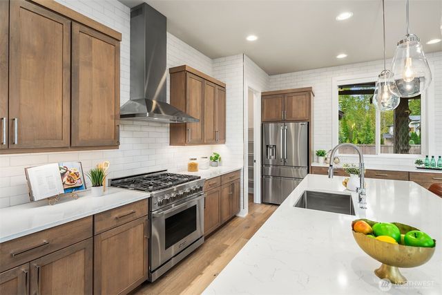 2483 242nd Place NE, Sammamish, WA 98074