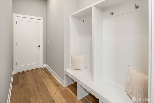 2483 242nd Place NE, Sammamish, WA 98074