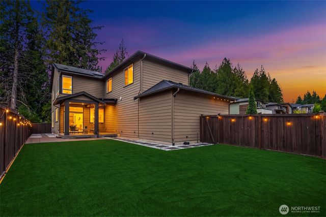 2483 242nd Place NE, Sammamish, WA 98074