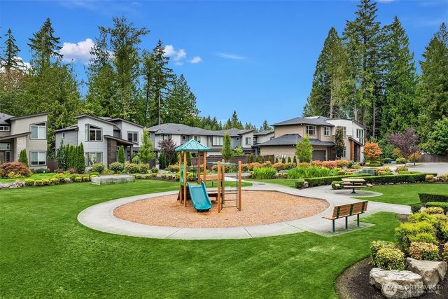 2483 242nd Place NE, Sammamish, WA 98074