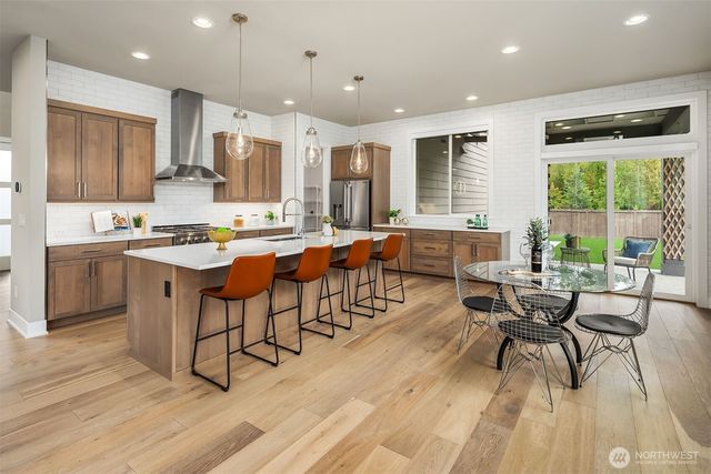 2483 242nd Place NE, Sammamish, WA 98074